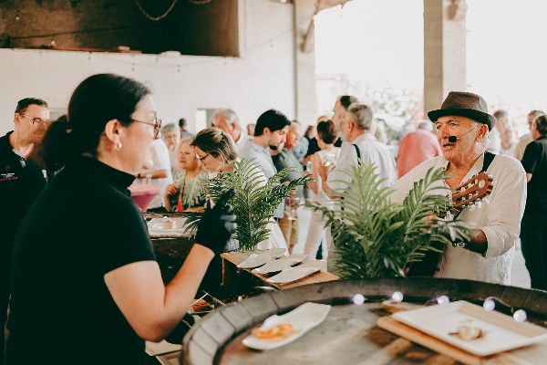 Domaine la Grande Canague - évènement professionnel - lancement de la renault 4